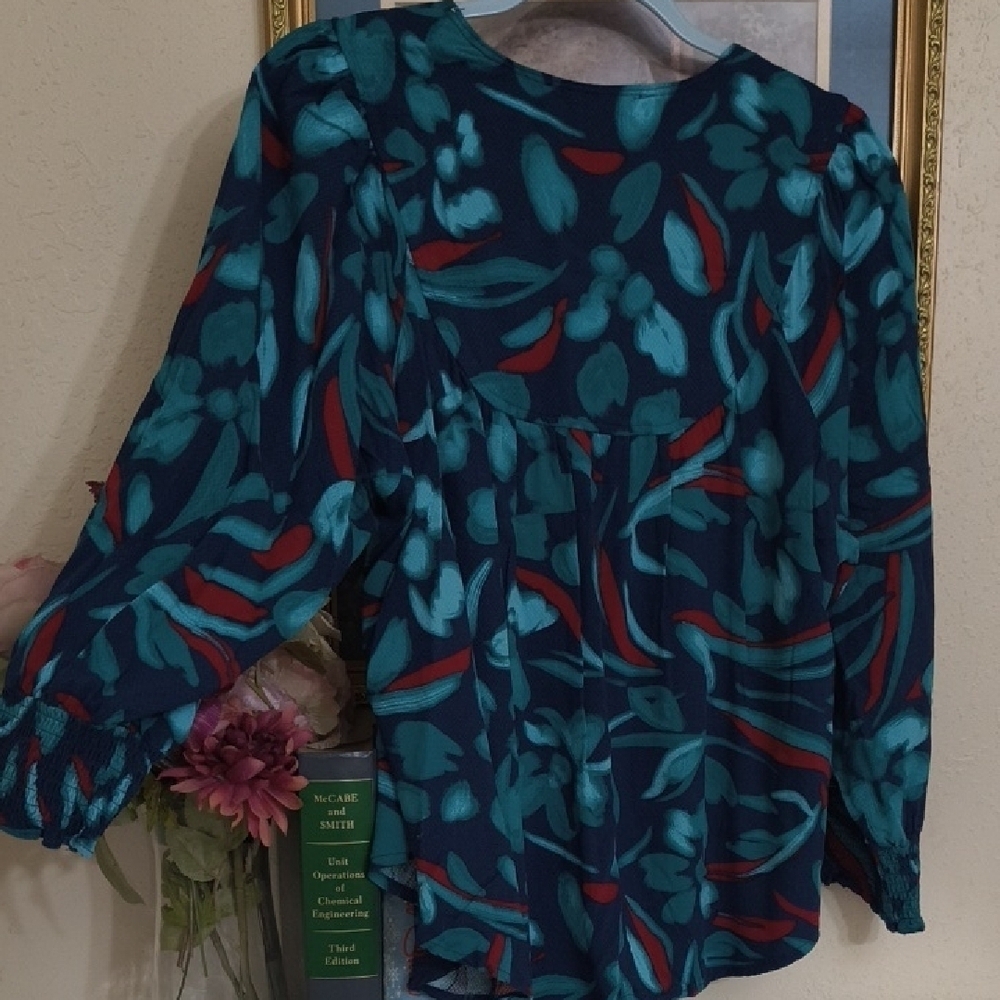 Teal and Red Floral Women's Blouse - Picture 11 of 14